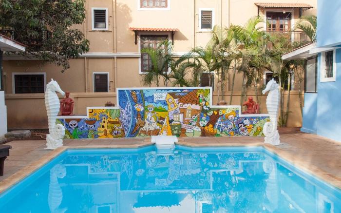 Holiday St. Villa  w/Pool, Bathtub & Games Phase 1