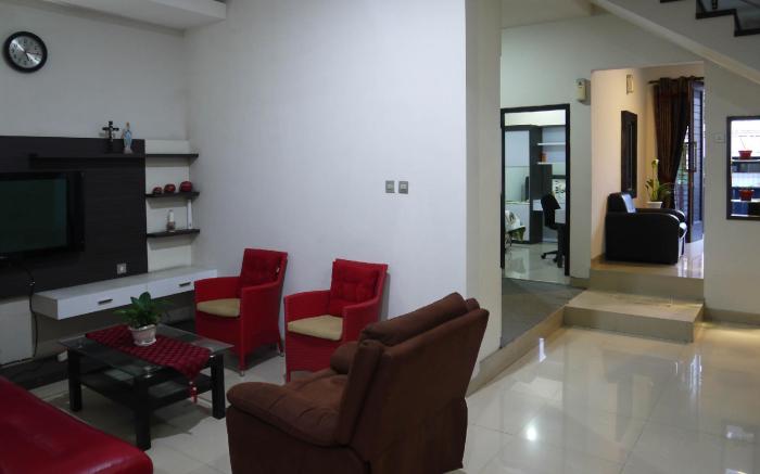 Aryastri Timoho Villa