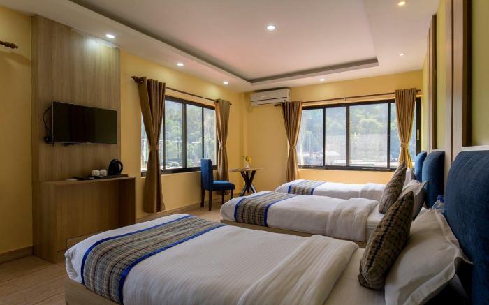 Siddhartha Riverside Resort