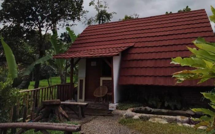 VILLA  RANCA CIATER  LEMBANG  DELUX