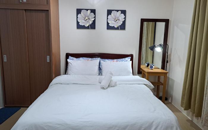 Cozy condo unit near NAIA T3
