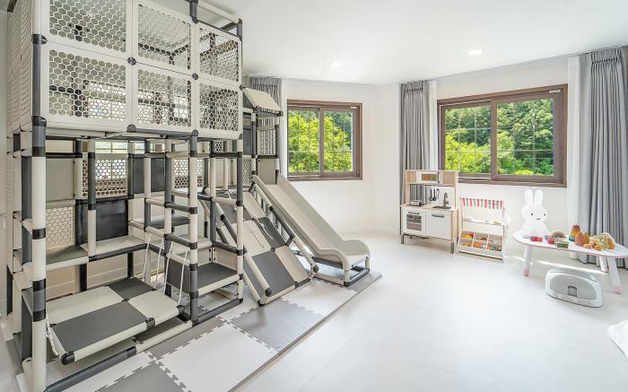 Gapyeong Slowalking Family Pension