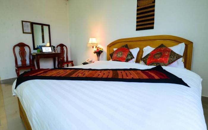 Douangpraseuth Hotel
