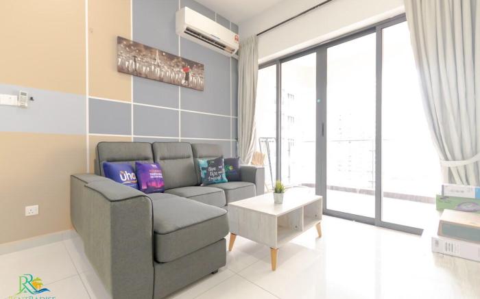 Canon Suite . Country Garden @ 2BR 4pax near CIQ