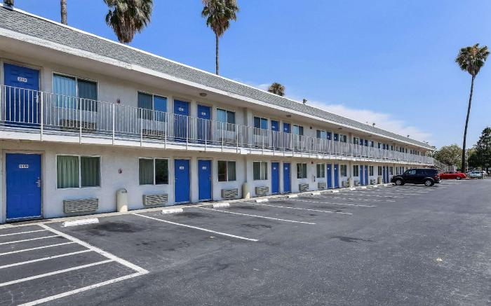 Motel 6 Pleasanton, CA