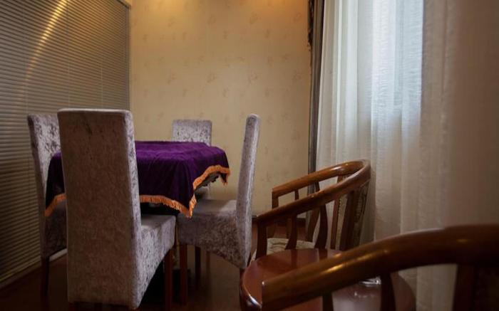 Yiwu Luckbear Hotel