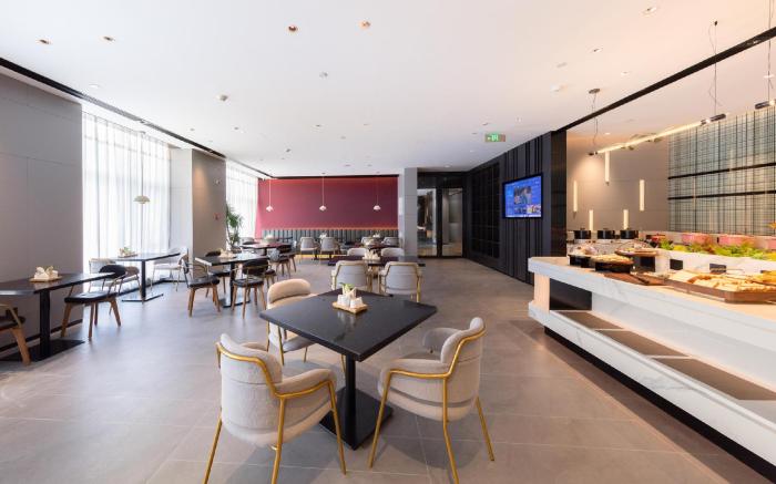 Atour Hotel Jinan Tangyan Century Avenue