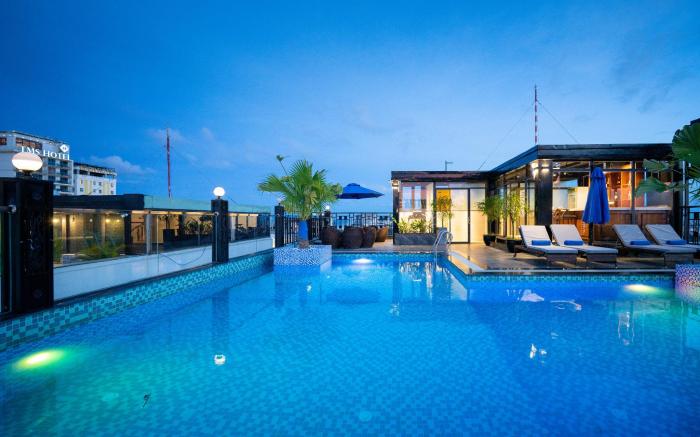 The Sail Hotel - My Khe Beach