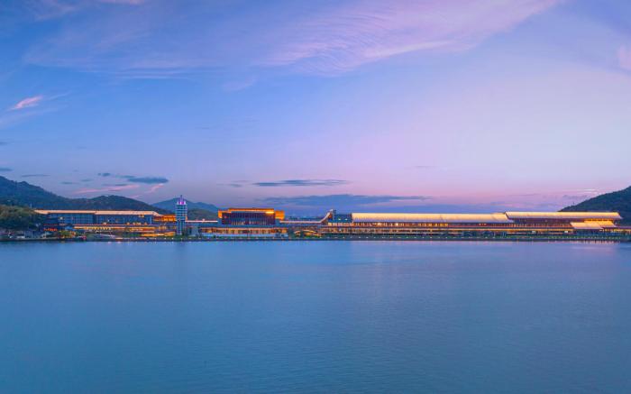 Ningbo International Conference Center Wonderland Hotel