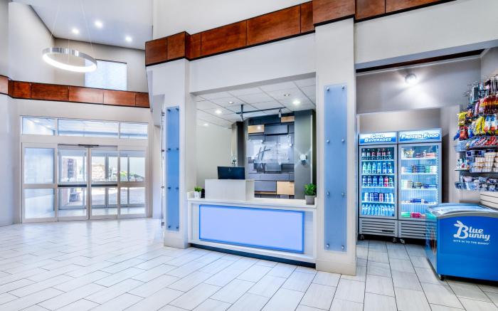 Holiday Inn Express & Suites Denver North - Thornton By IHG