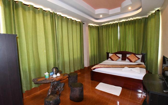 PXT Hotel