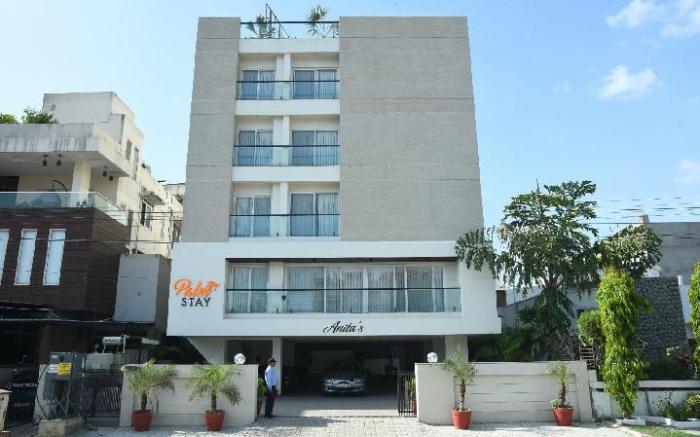 Palm Stay - Studios & Rooms 