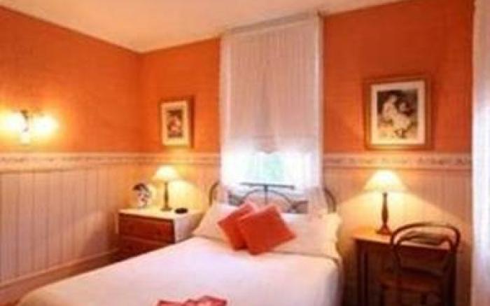 Hillview House Bed and Breakfast
