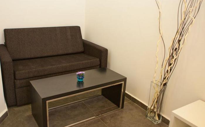 Geula Suites