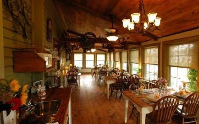 1825 Inn Bed and Breakfast