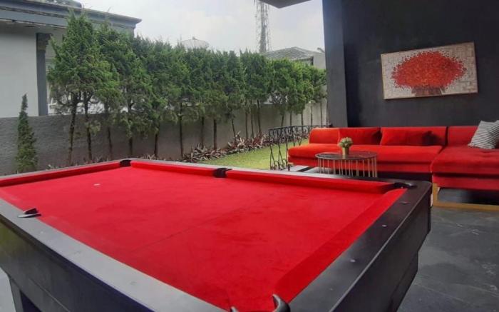 De Black Challet Villa Puncak