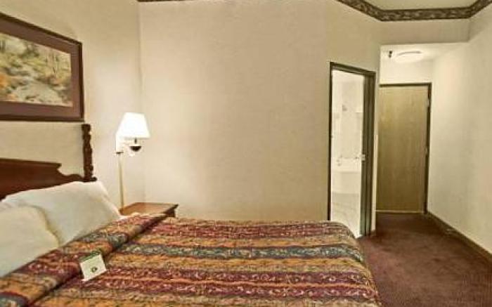 Americas Best Value Inn & Suites Waukegan Gurnee
