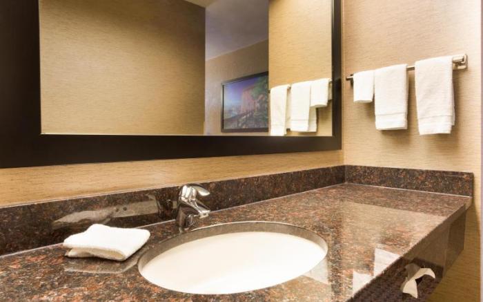 Drury Inn & Suites Jackson MO