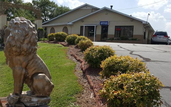 Loyalty Inn Rockingham