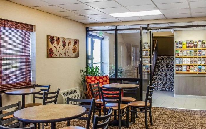 Baymont by Wyndham Lancaster PA Dutch Country