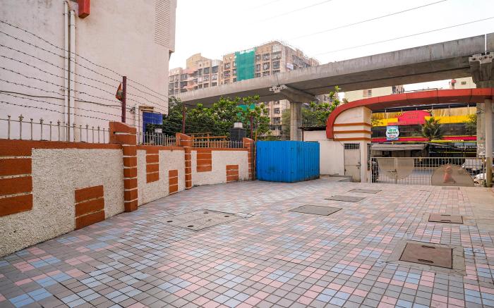 Fabhotel Shree Balaji NX Banquets And Apartment