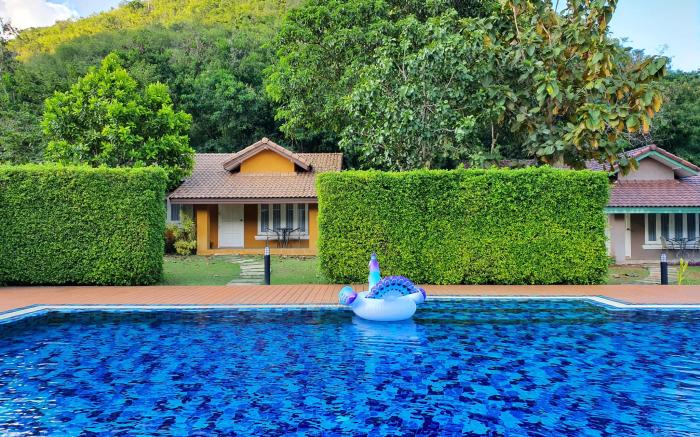 Palazzo Pavone Gallery & Resort