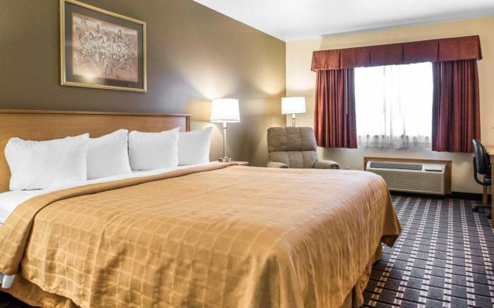 Quality Inn Mauston I-90