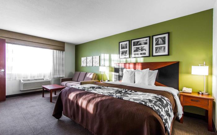 Sleep Inn & Suites Pleasant Hill - Des Moines