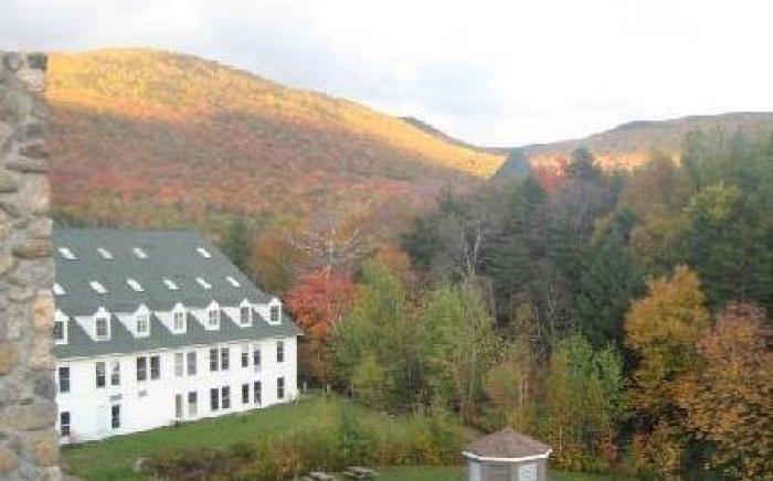 Snowy Owl Inn