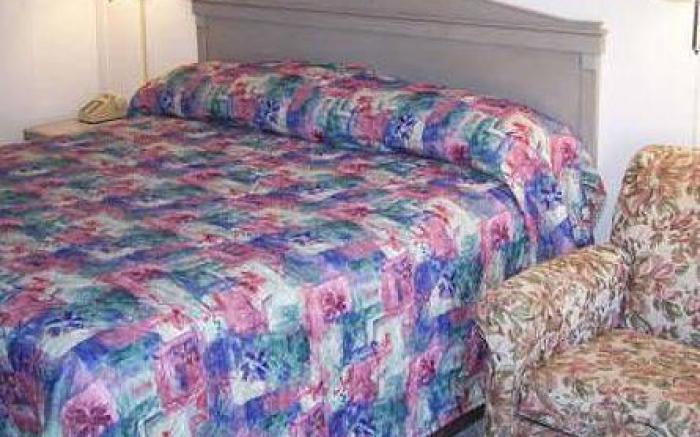 Sportsman Inn and Suites