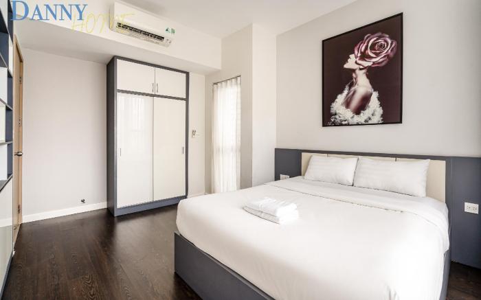 DANNY's BEST VIEW 03 Br APT at CBD 5' to BUI VIEN