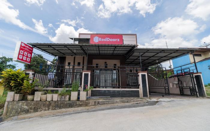 RedDoorz Syariah @ D'Ostha Residence