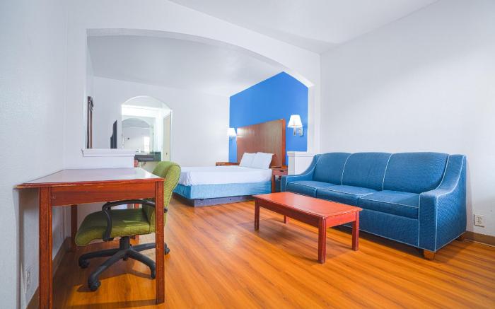 Island Inn By OYO Galveston Beach, TX