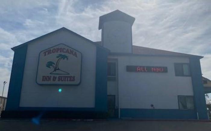 Tropicana Inn & Suites Dallas