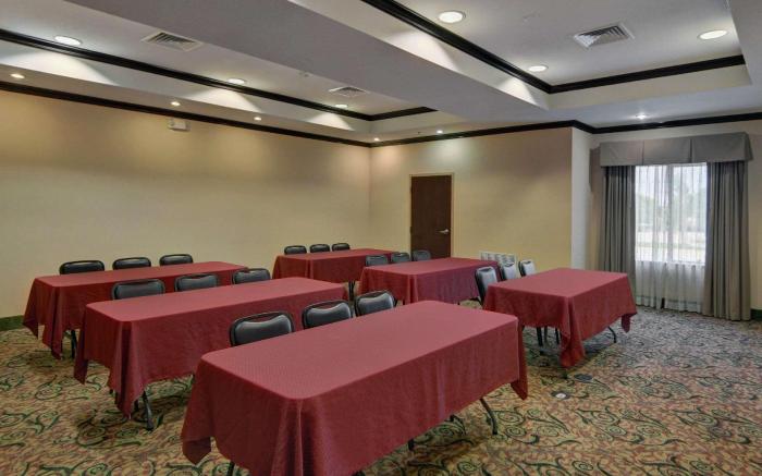 Motel 6 Fort Worth, TX – I-35 & I-20