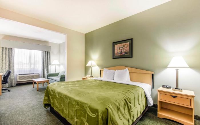 Quality Inn & Suites Pearl-Jackson