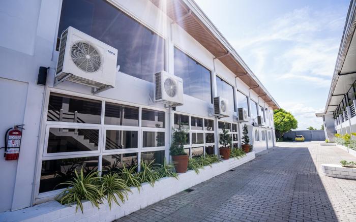 The Garden Galleries Boutique Hotel