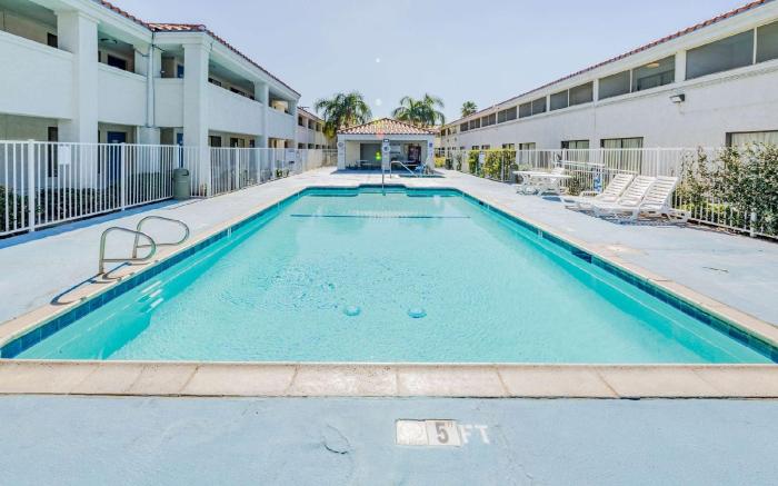 Motel 6 Hemet, CA