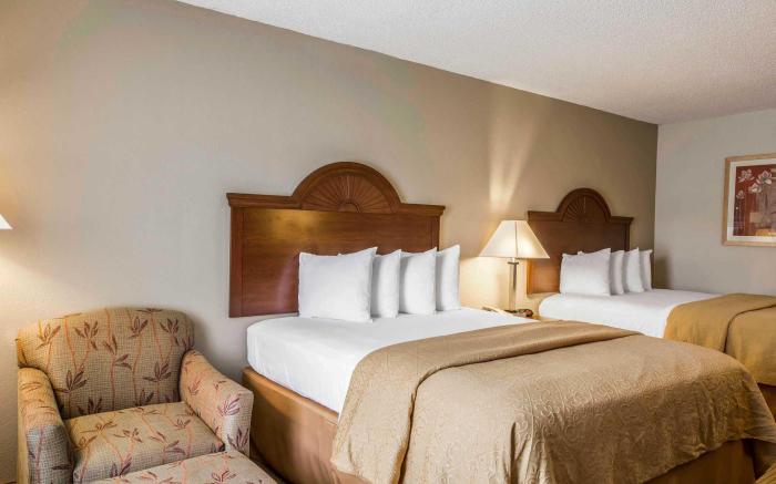 Quality Inn & Suites near Lake Eufaula
