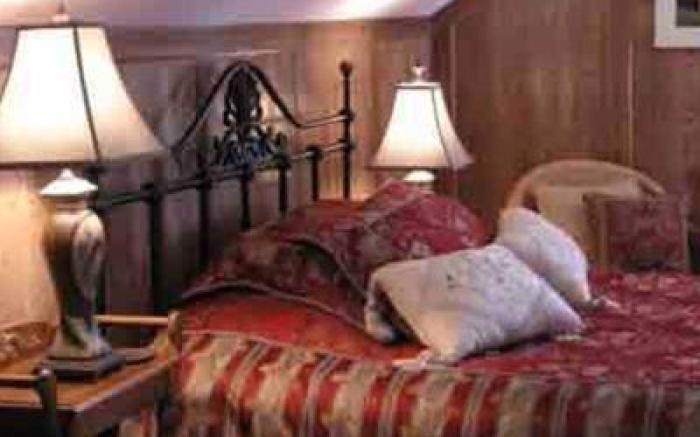 Mine and Farm, The Inn at Guerneville, CA