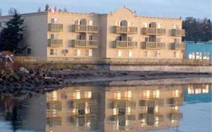 Water Front Inn