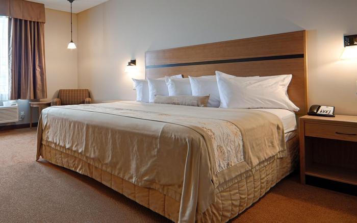 Best Western Plus Chateau Inn