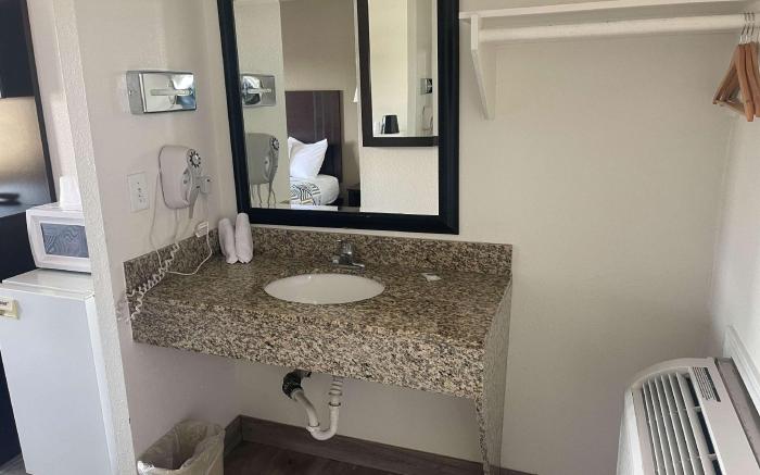 Motel 6 Hermiston, OR - Umatilla