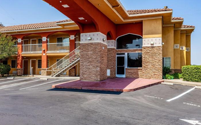 Motel 6 Stockton, CA - East