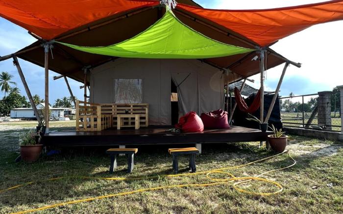 Rembulan Escape - Beachfront safari tent