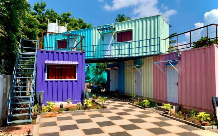 Beach Gateway Container Stay