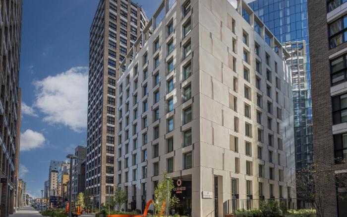 Clayton Hotel City of London