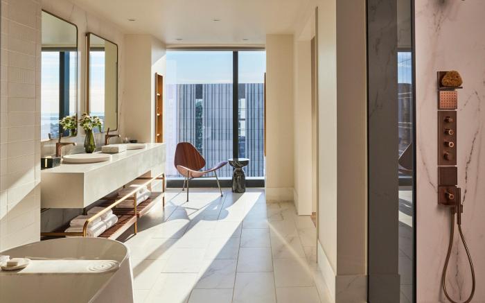 Omni Boston Hotel at the Seaport