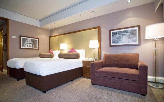 Sandman Signature London Gatwick Hotel