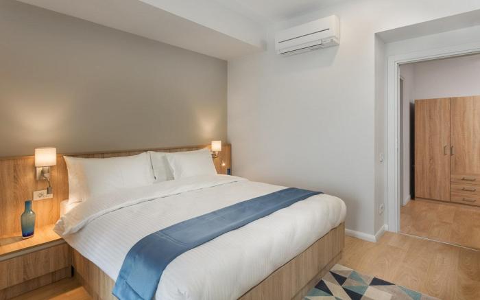 Athina Suites Hotel